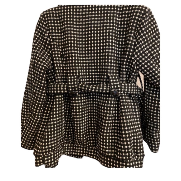 Winter jacket - Picture 4 of 7